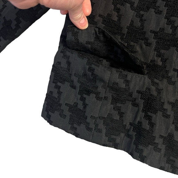 Chicos Chic Houndstooth Flocked Boxy Textured Swing Coat Jacket - Picture 8 of 10